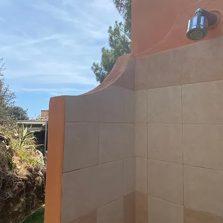 בית הארחה Casa Daniela 3*